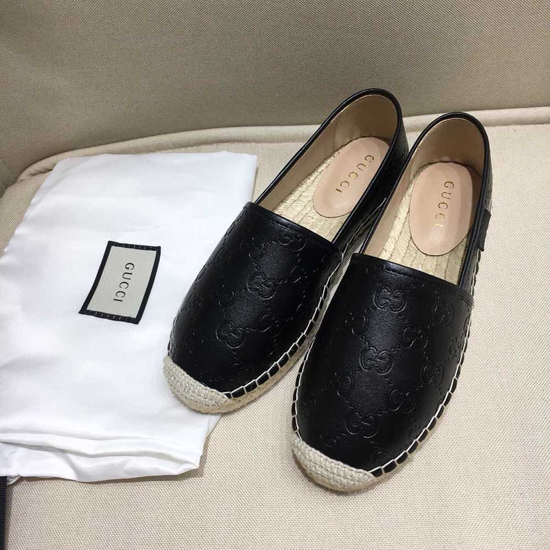 G*u*i black leather espadrille