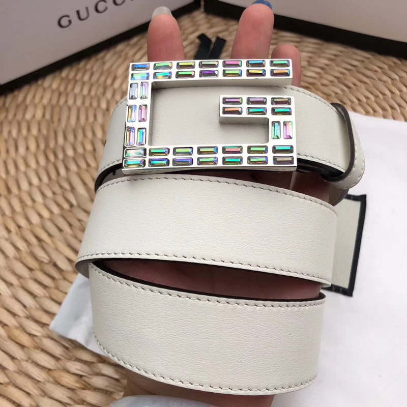 leather belt with square G*u*i buckle in white