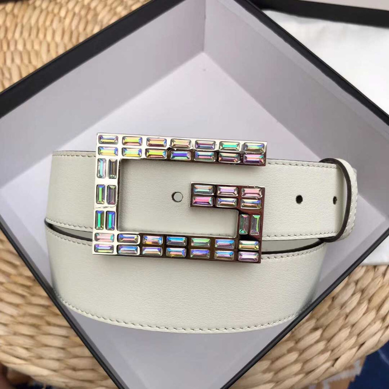 leather belt with square G*u*i buckle in white