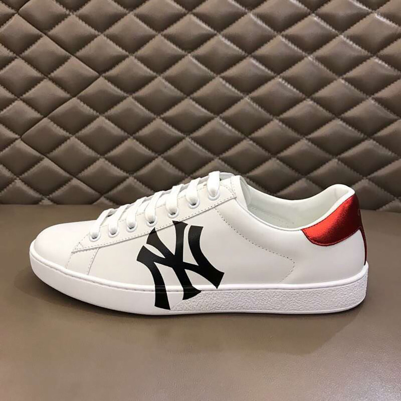 G*u*i men''s white sneaker with ny yankees? print