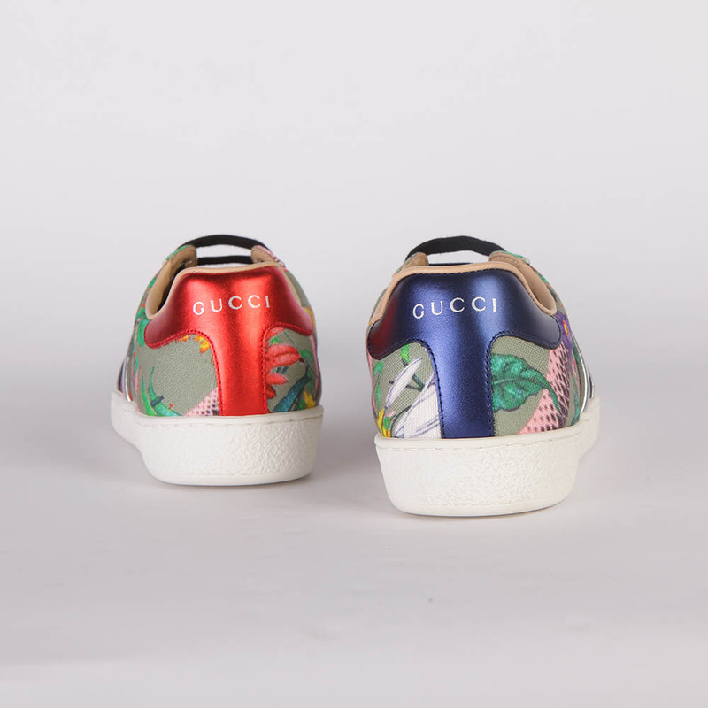 G*u*i flora snake sneakers