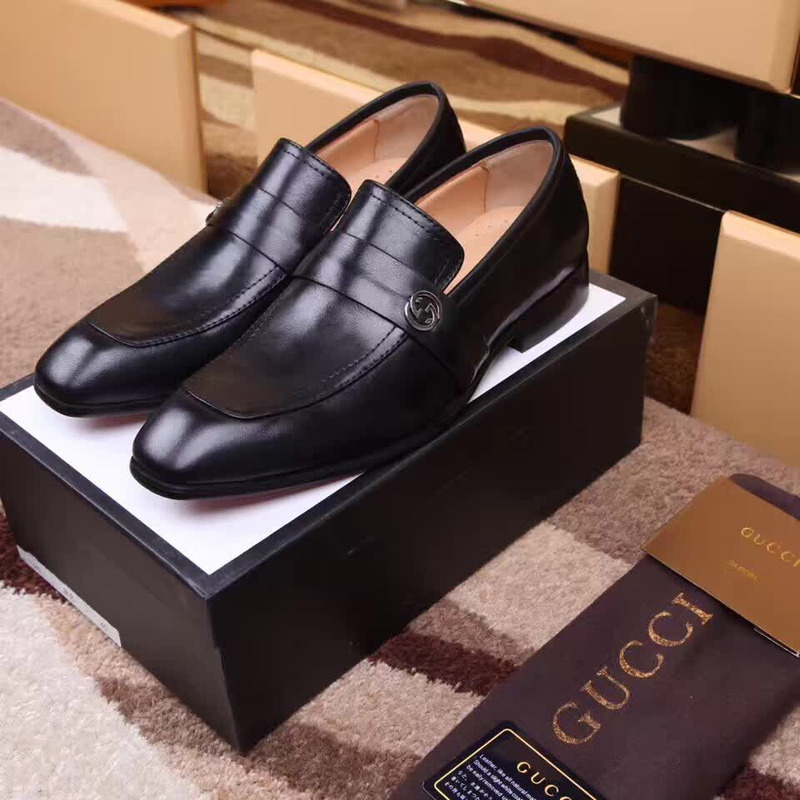 G*u*i double g black leather loafers