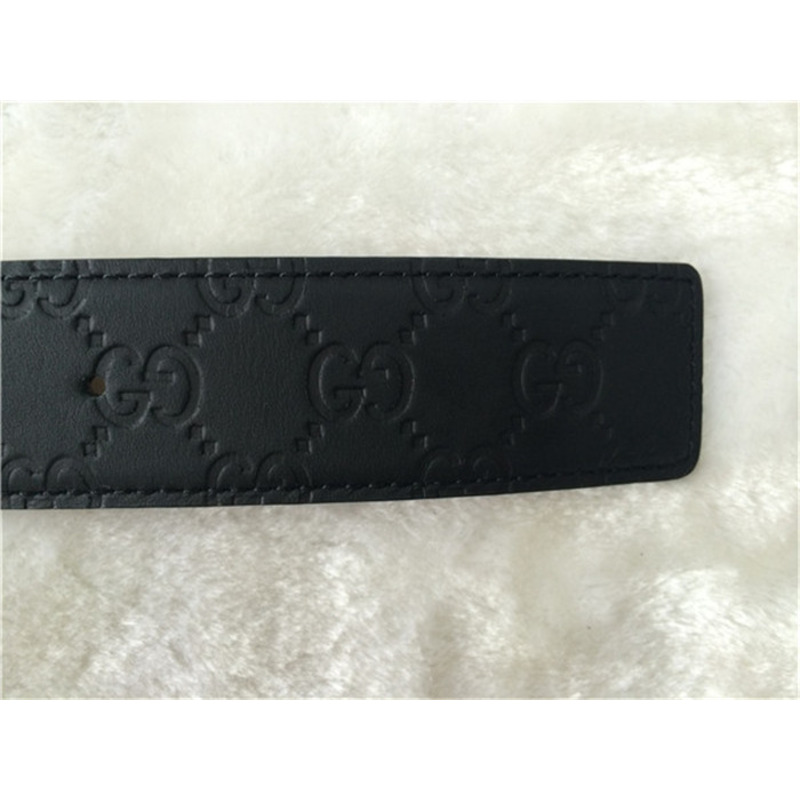 black G*u*i leather silver buckle