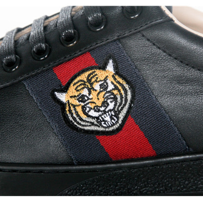 G*u*i black tiger sneaker