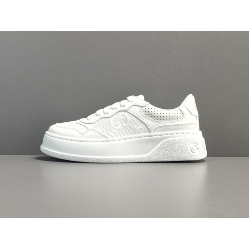 G*u*i chunky b pure white 670415 upg10 9060 sneakers men women