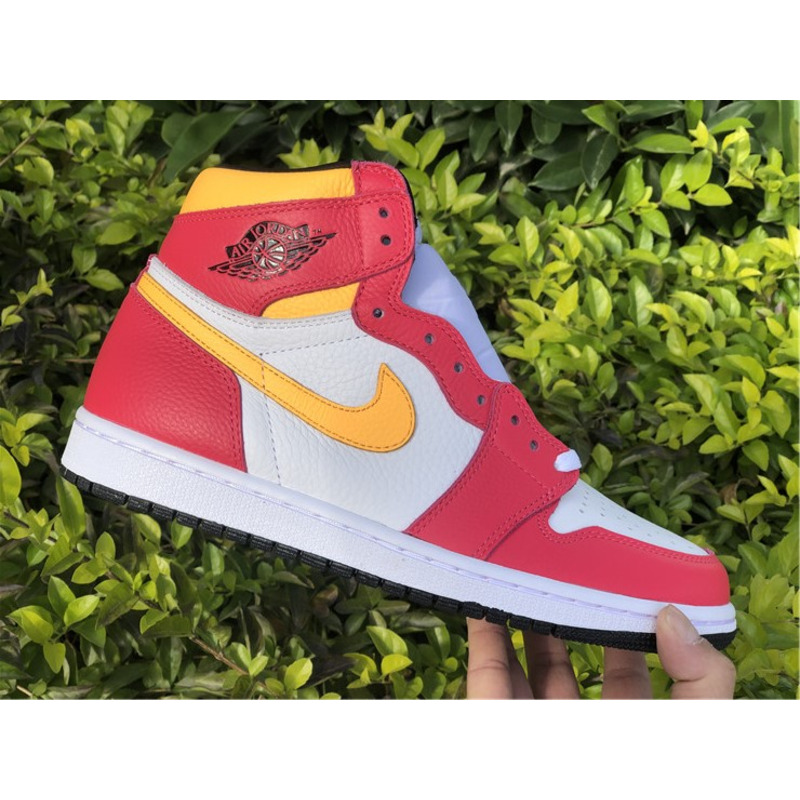 Air Jordan 1"Light Fusion Red"555088 603 Sneakers Men Women