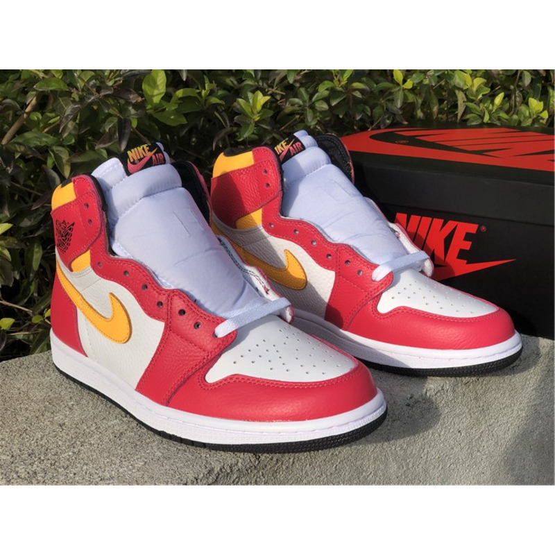 Air Jordan 1"Light Fusion Red"555088 603 Sneakers Men Women