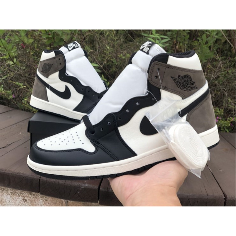 Air Jordan 1 High OG"Dark Mocha"555088 105 Sneakers Men Women