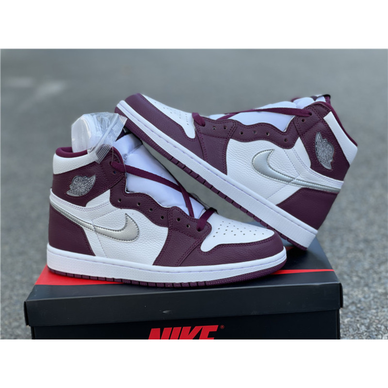 Air Jordan 1 High OG" Bordeaux"555088 611 Sneakers Men Women