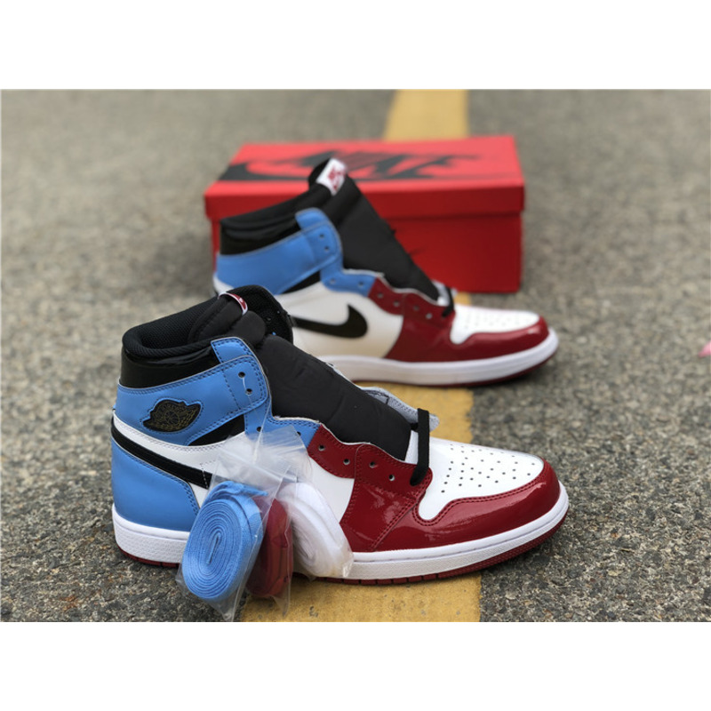 Air Jordan 1 High OG"Fearless"CK5666 100 Sneakers Men Women