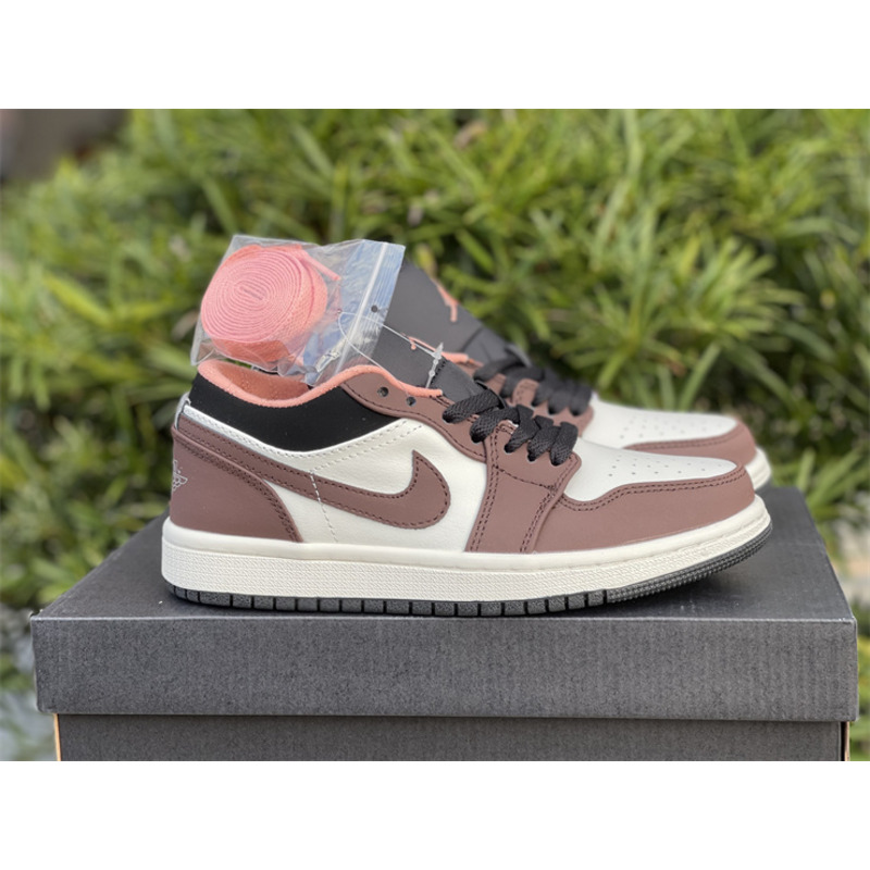 Air Jordan 1 Low"Mocha Brown"DC6991 200 Sneakers Men Women