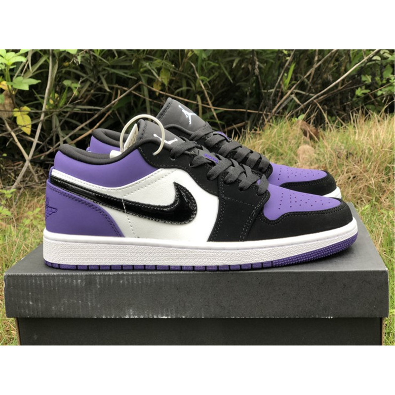 Air Jordan 1 LOW 553560 125 Sneakers Men