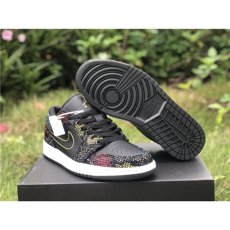 Air Jordan 1 Low WMNS"BHM"CW5580 001 Sneakers Men