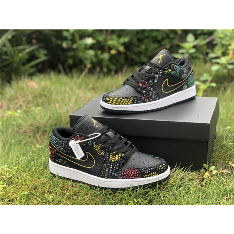 Air Jordan 1 Low WMNS"BHM"CW5580 001 Sneakers Men