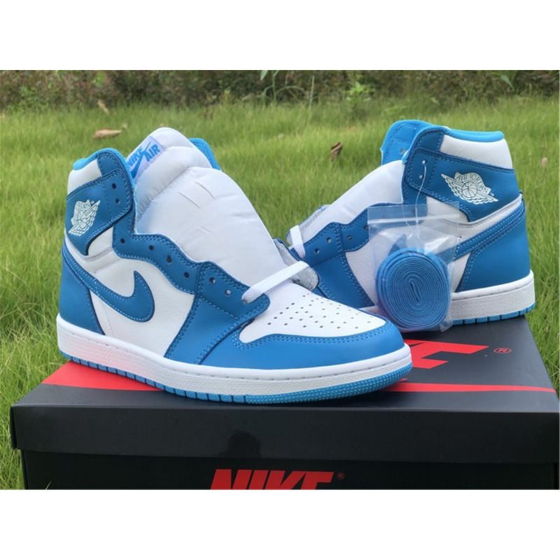 Air Jordan 1 Mid 555088 117 Sneakers Men