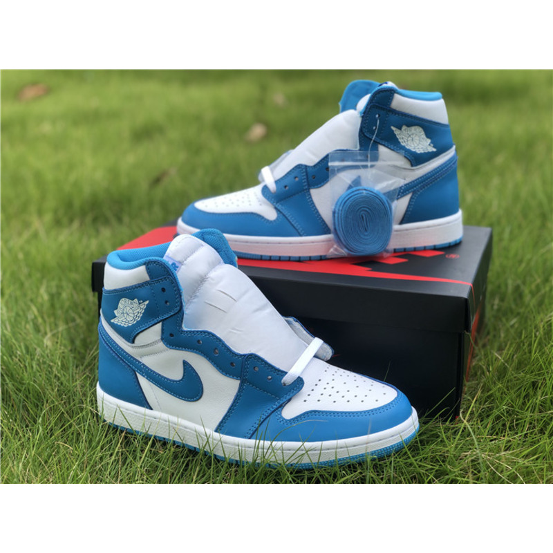 Air Jordan 1 Mid 555088 117 Sneakers Men