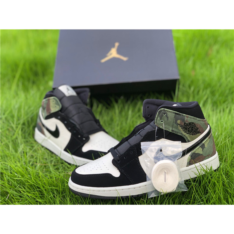 Air Jordan 1 Mid Camo CW5490 001 Sneakers Men Women