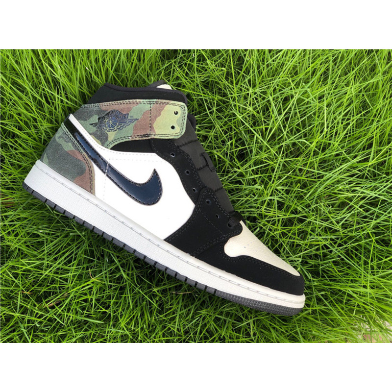 Air Jordan 1 Mid Camo CW5490 001 Sneakers Men Women