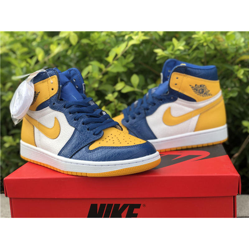 Air Jordan 1 Mid CZ6909 100 Sneakers Men Women