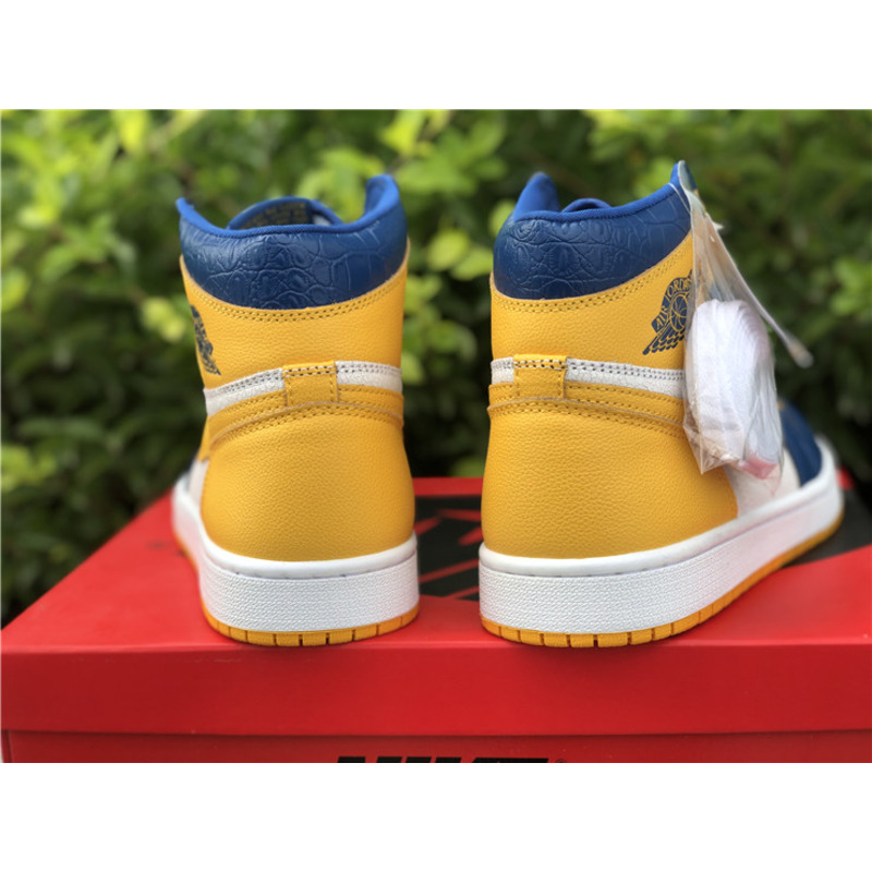 Air Jordan 1 Mid CZ6909 100 Sneakers Men Women