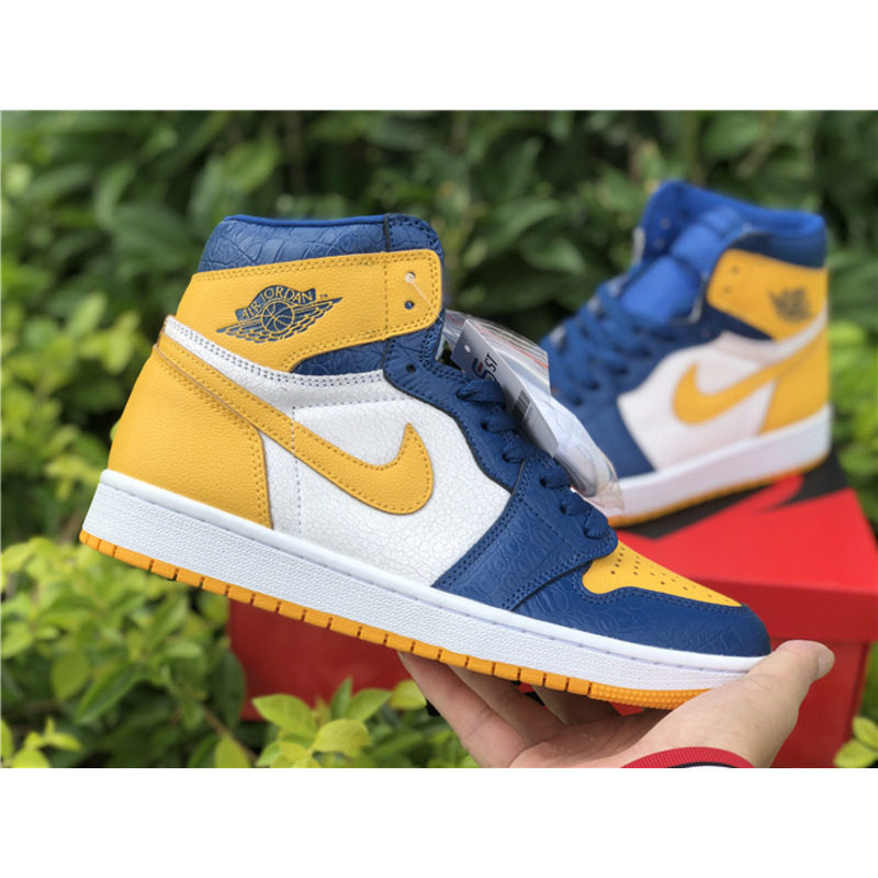 Air Jordan 1 Mid CZ6909 100 Sneakers Men Women