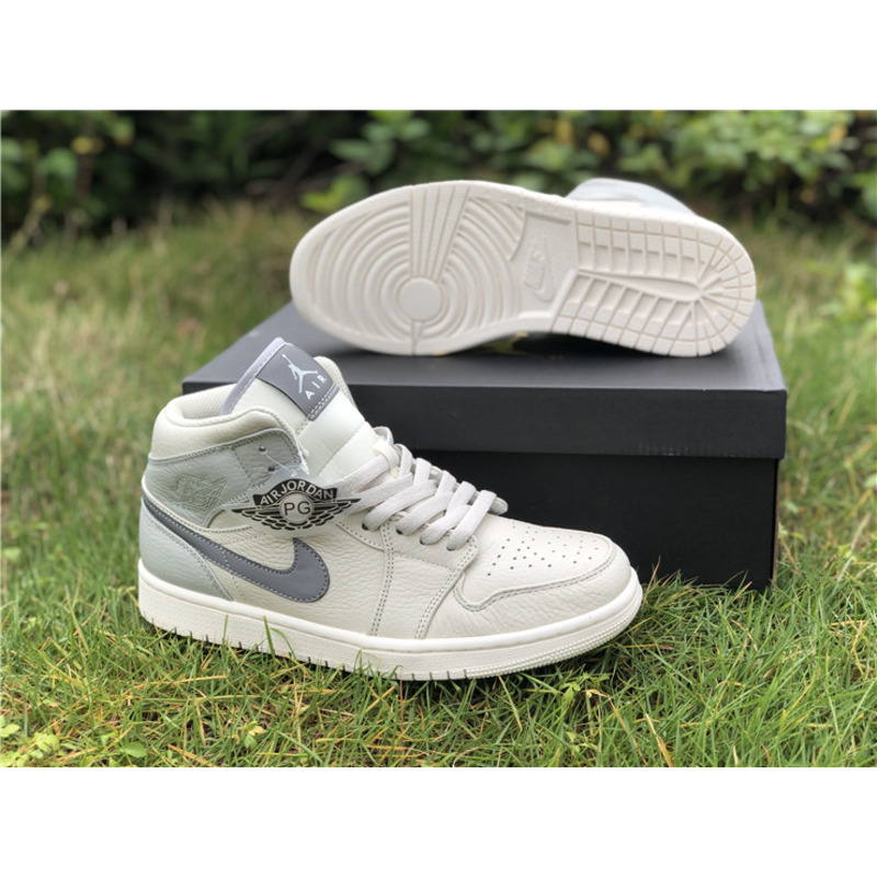 Air Jordan 1 Mid SE 852542 003 Sneakers Men Women