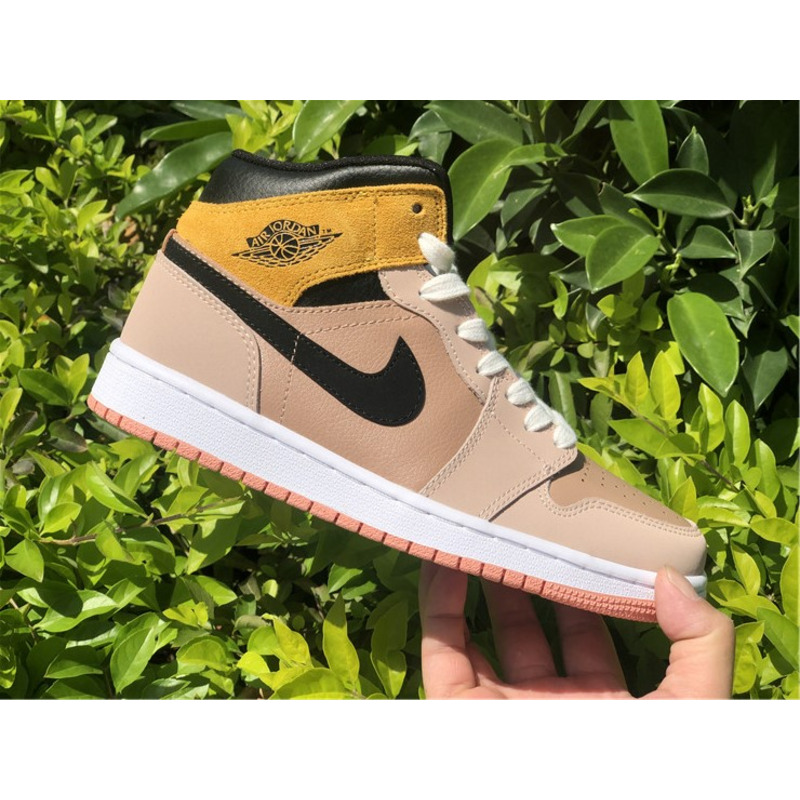 Air Jordan 1 Mid SE DD2224 200 Sneakers Women