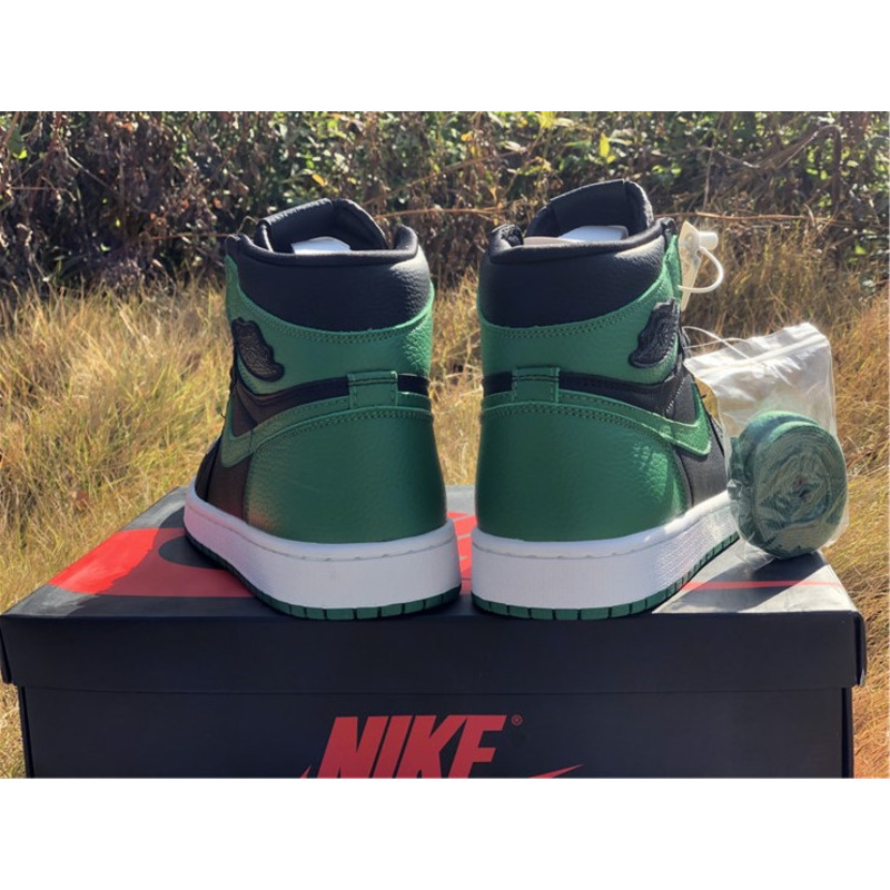 Air Jordan 1 Retro High OG"Pine Green 555088 030 Sneakers Men Women