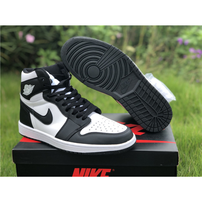 Air Jordan 1 Retro High OG 555088 010 Sneakers Men Women