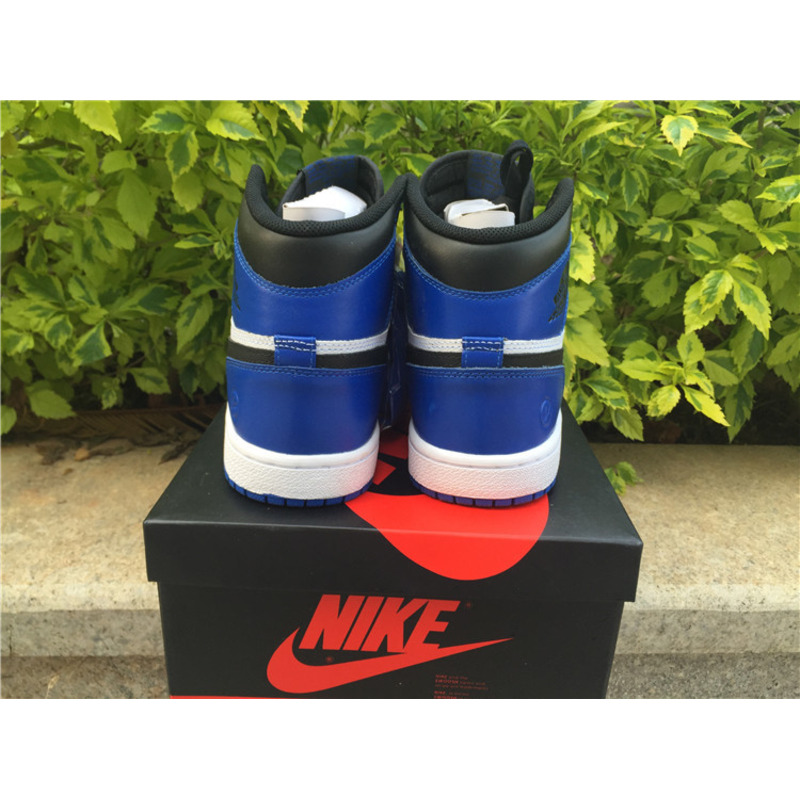 Air Jordan 1 Retro High Sneakers Men