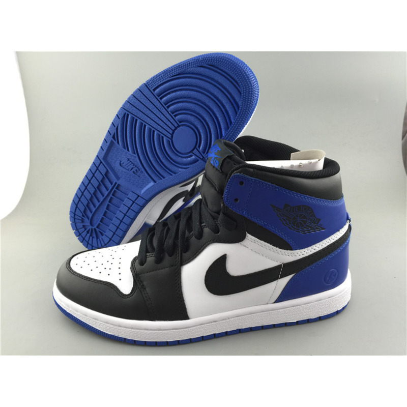 Air Jordan 1 Retro High Sneakers Men