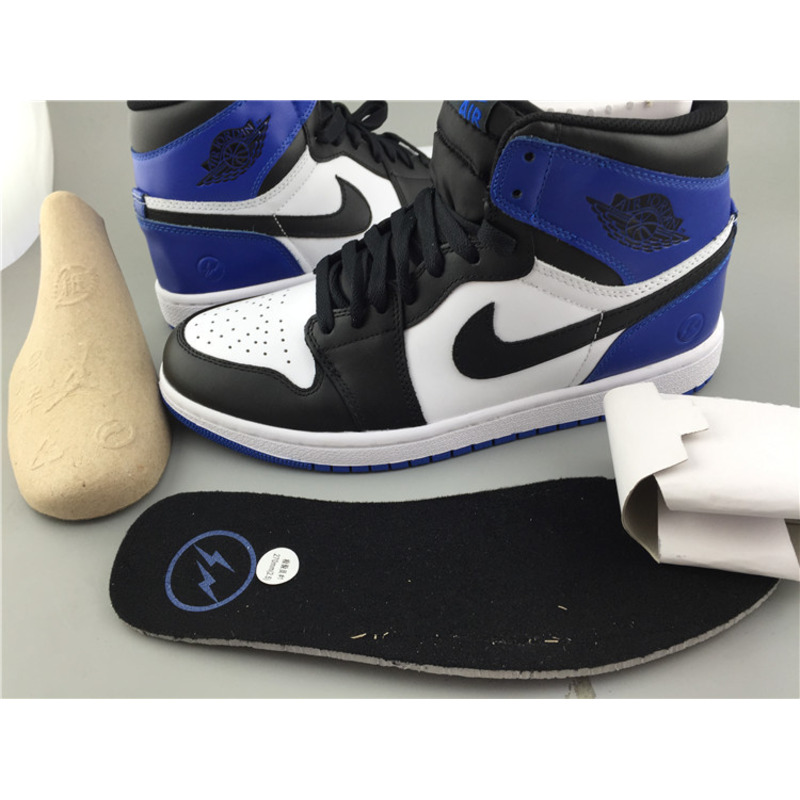 Air Jordan 1 Retro High Sneakers Men