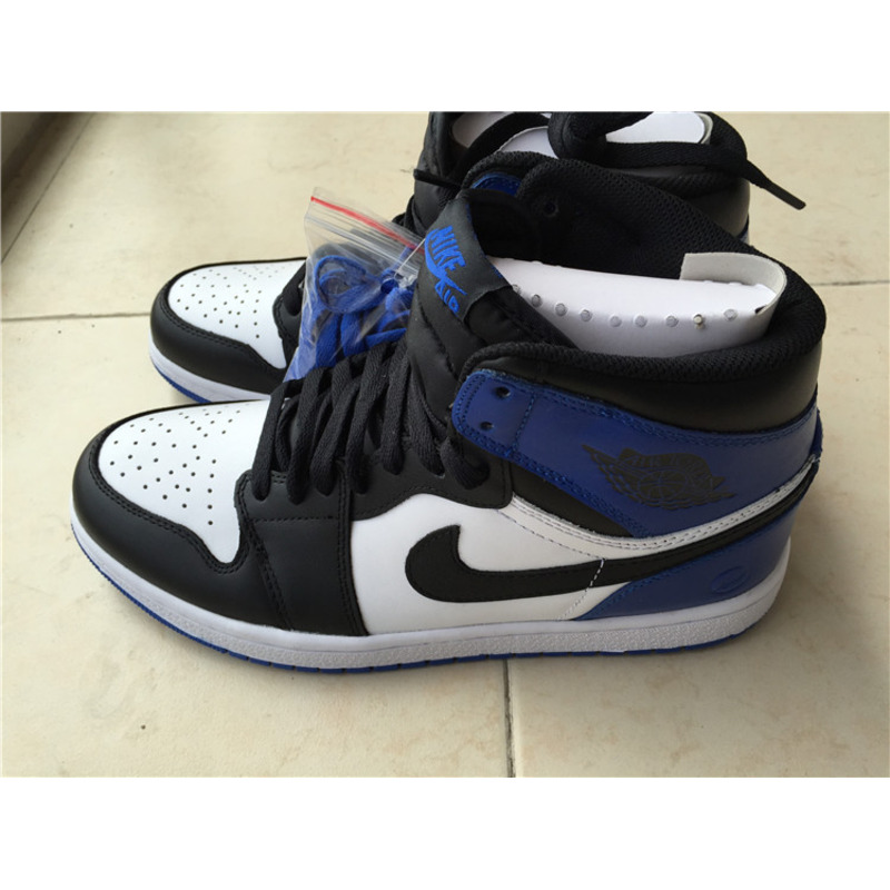 Air Jordan 1 Retro High Sneakers Men