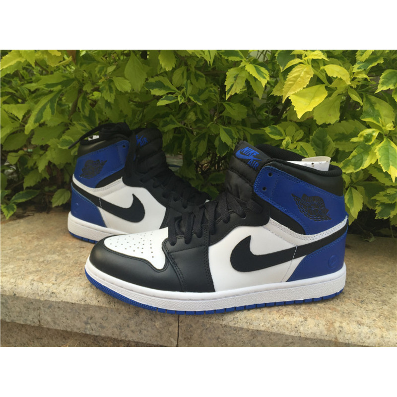 Air Jordan 1 Retro High Sneakers Men