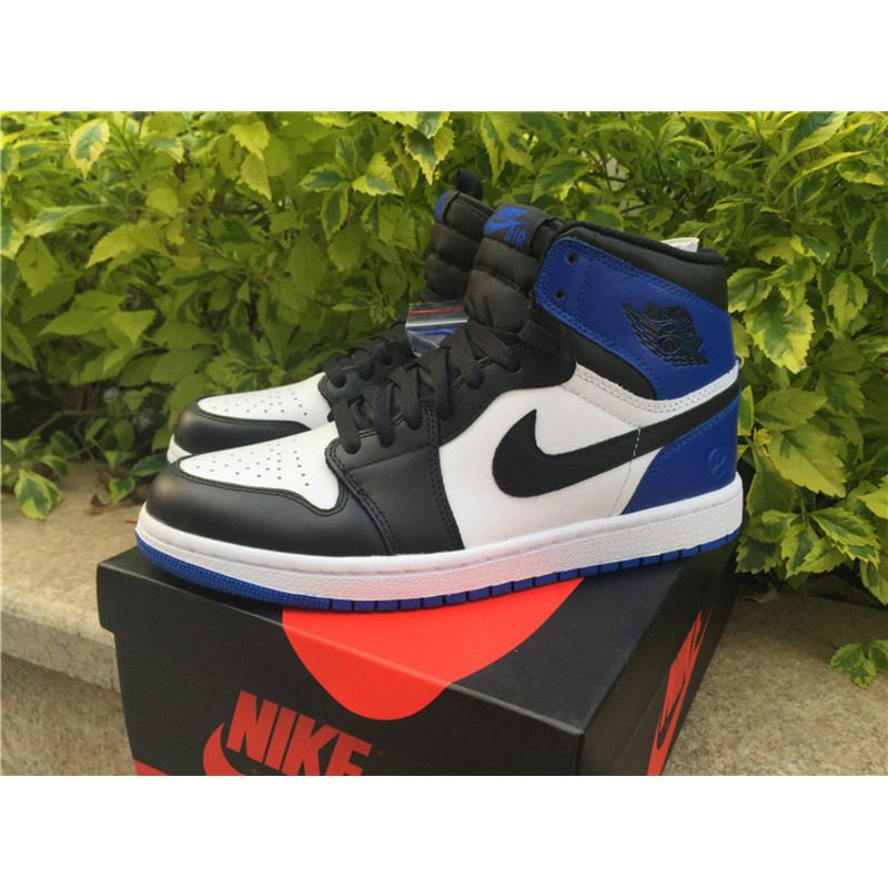 Air Jordan 1 Retro High Sneakers Men