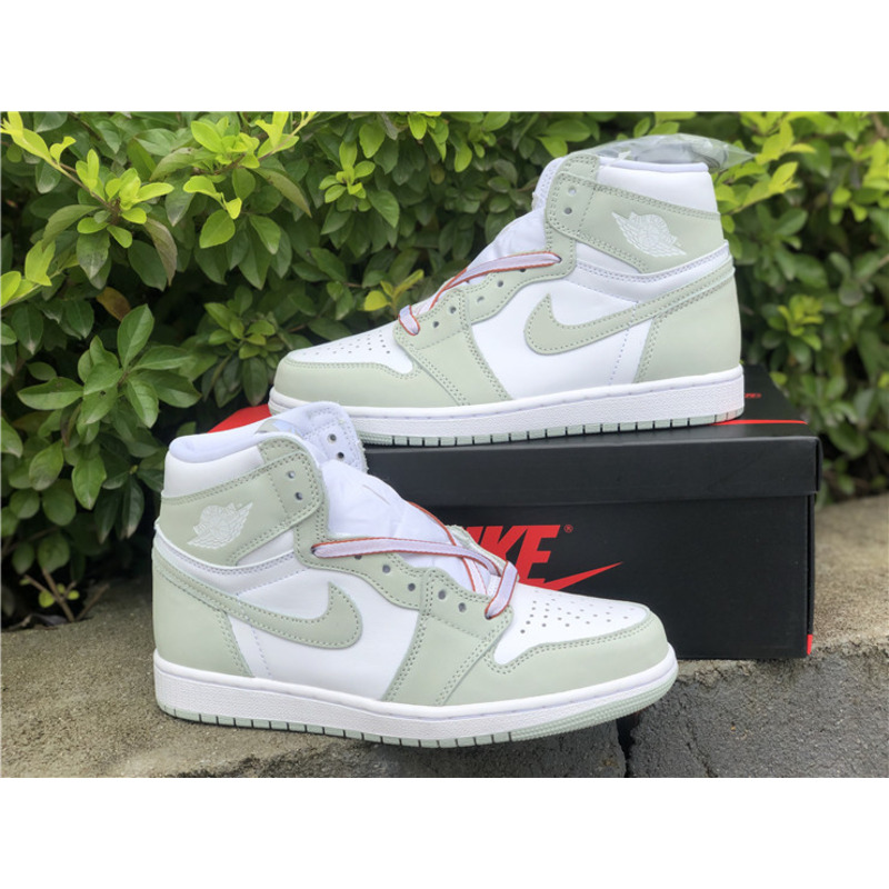 Air Jordan 1 WMNS"Seafoam"CD0461 002 Sneakers Men Women