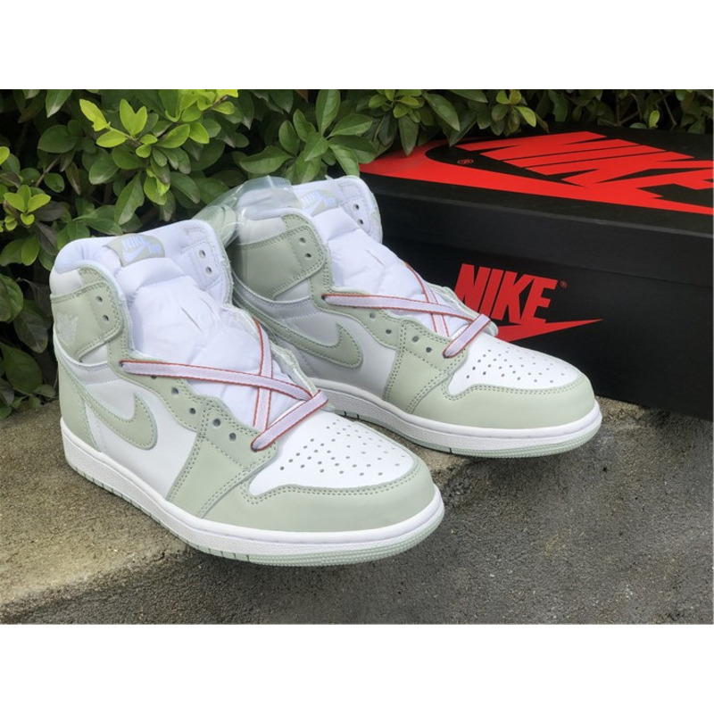 Air Jordan 1 WMNS"Seafoam"CD0461 002 Sneakers Men Women