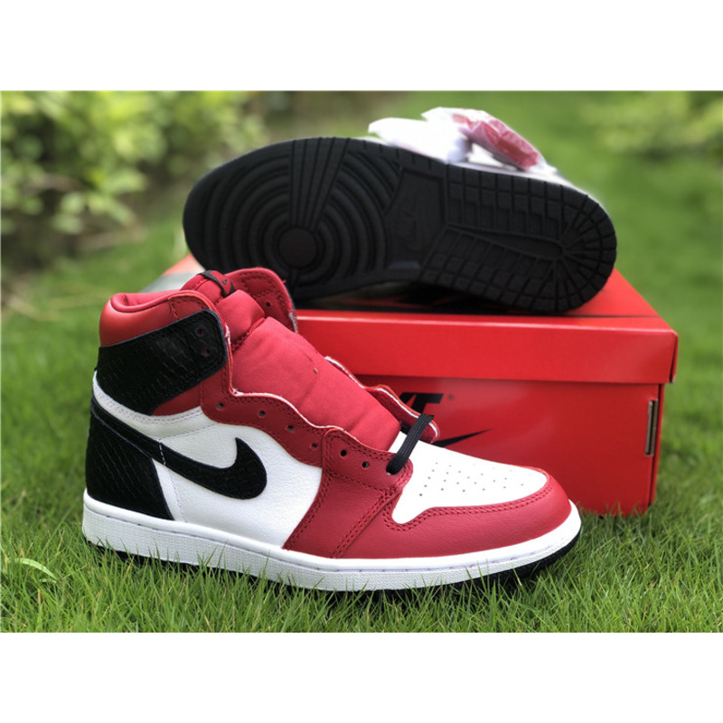 Air Jordan 1 WMNS"Satin Snake"CD0461 601 Sneakers Men