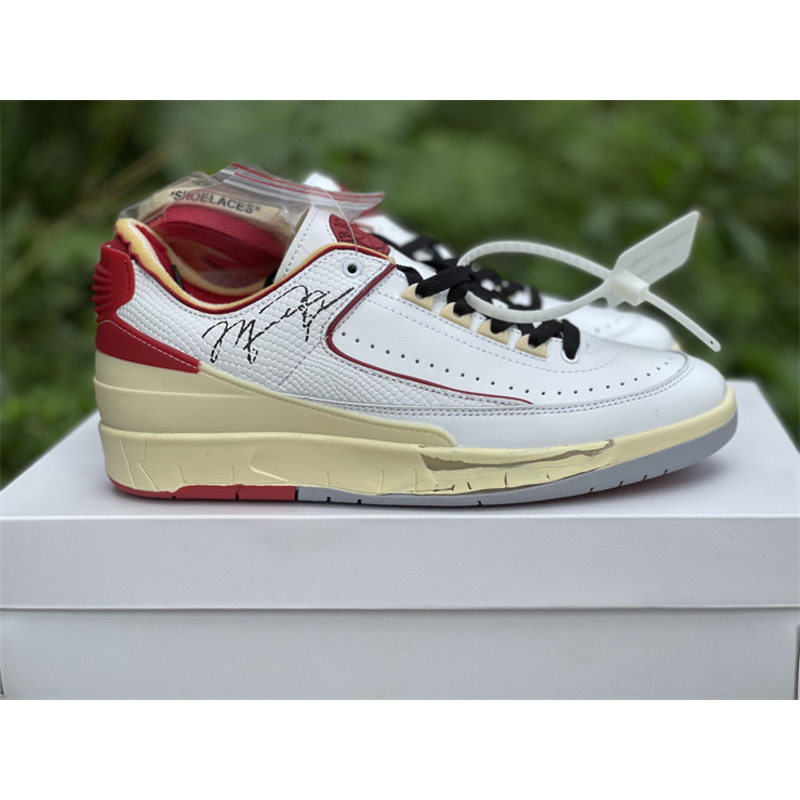 OFF White x Air Jordan 2 Low DJ4375 106 Sneakers Men