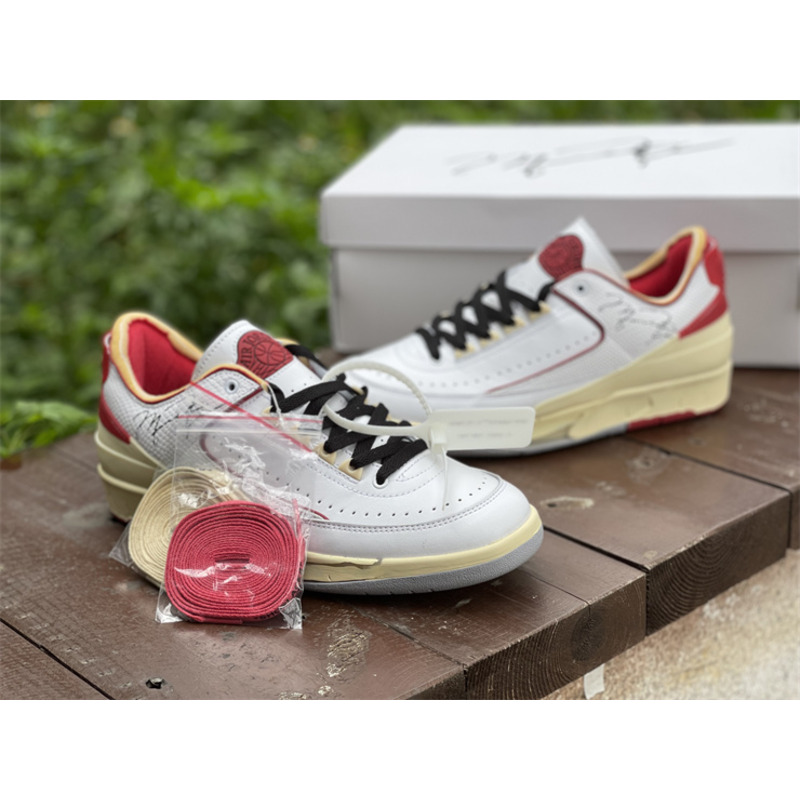 OFF White x Air Jordan 2 Low DJ4375 106 Sneakers Men