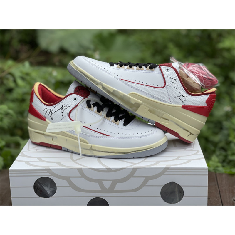 OFF White x Air Jordan 2 Low DJ4375 106 Sneakers Men