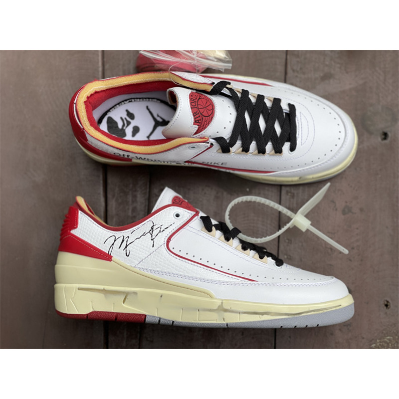 OFF White x Air Jordan 2 Low DJ4375 106 Sneakers Men