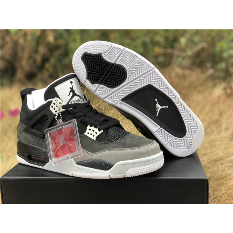 Air Jordan 4 RETRO OVO 626989 030 Sneakers Men