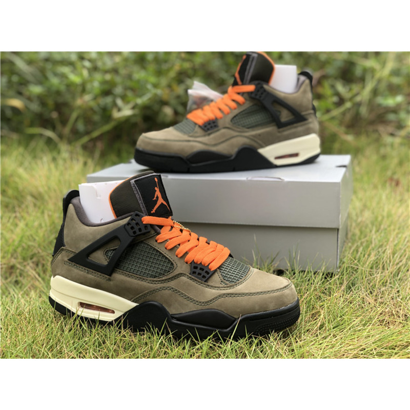 Air Jordan 4 RETRO UNFTD Sneakers Men