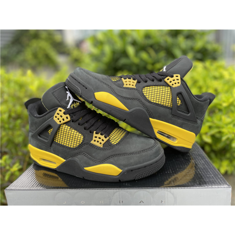 Air Jordan 4 Thunder 308497 008 Sneakers Men