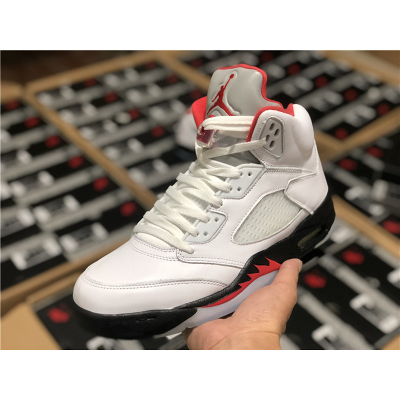 Air Jordan 5"Fire Red" DA1911 102 Sneakers Men