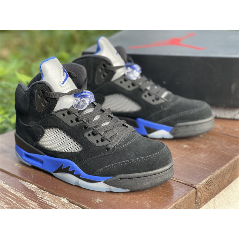 Air Jordan 5 RETRO CT4838 004 Sneakers Men