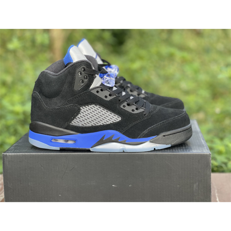 Air Jordan 5 RETRO CT4838 004 Sneakers Men