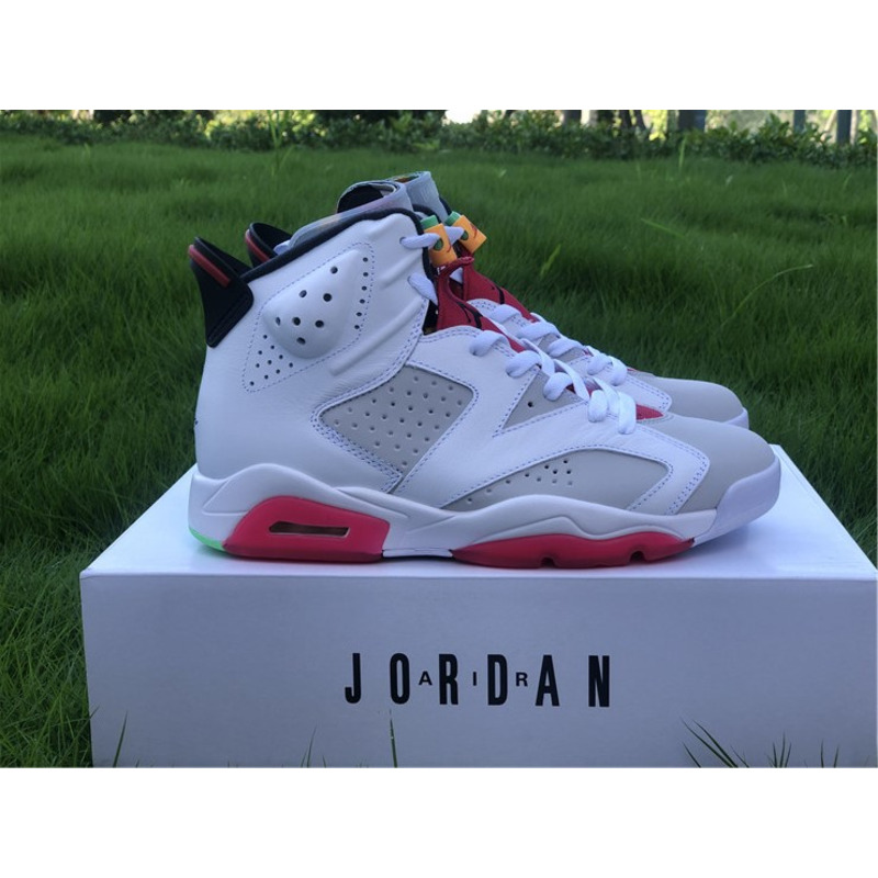 Air Jordan 6"Hare" CT8529 062 Sneakers Men