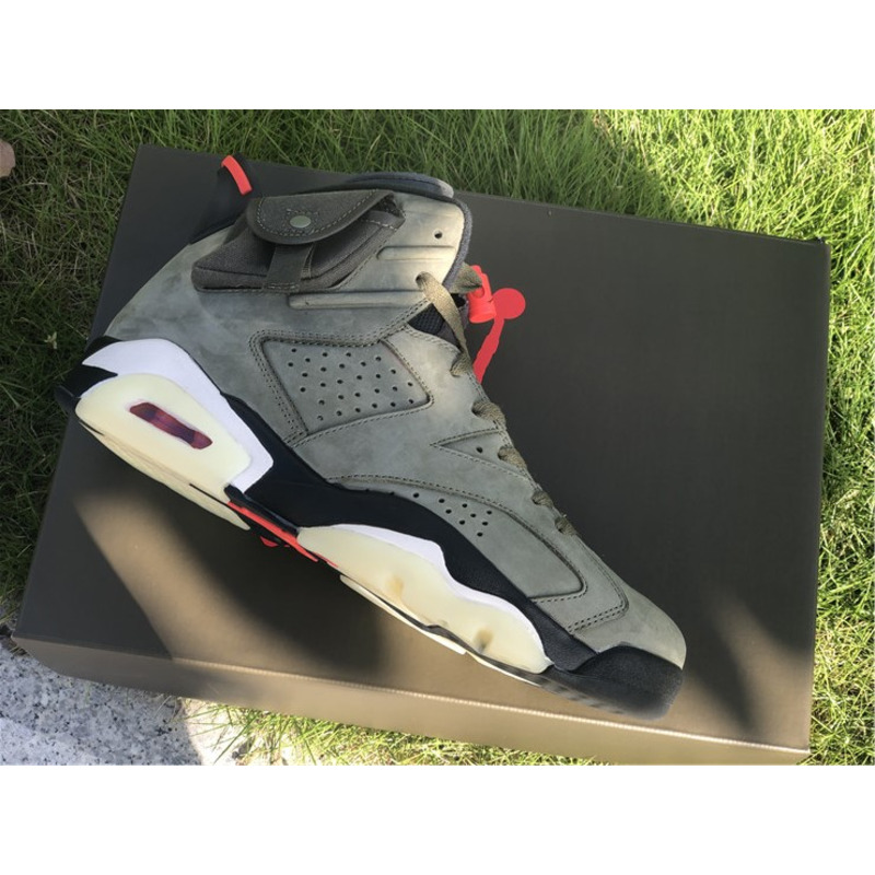 Travis Scott x Air Jordan 6 CN1084 200 Sneakers Men